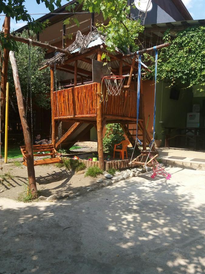 Guest House Lev Pitsunda Exterior foto